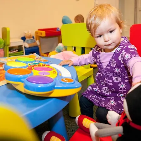 Hotel Parkhotel Na Baračke 4*